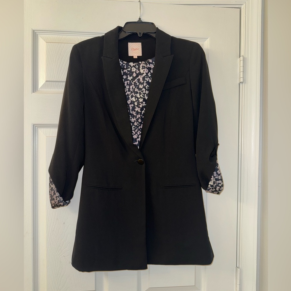 Candie’s Long Black Blazer!